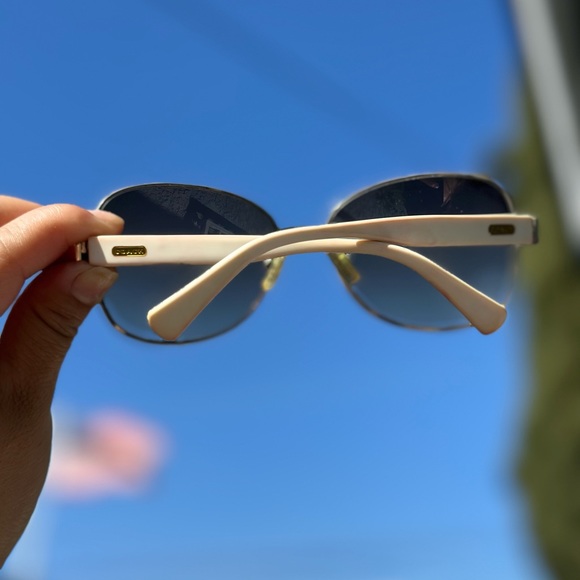 COACH Sunglasses - Picture 6 of 15